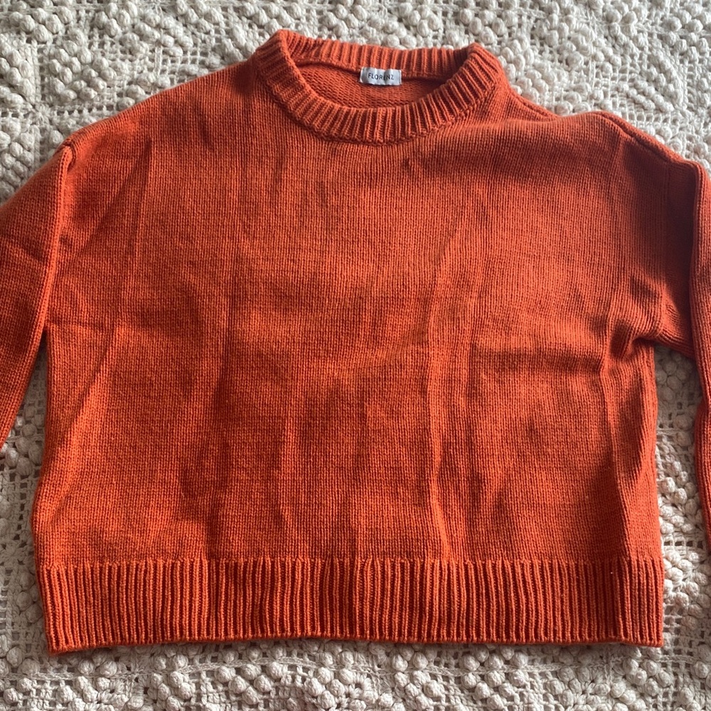Tangerine cashmere sweater by Florenz